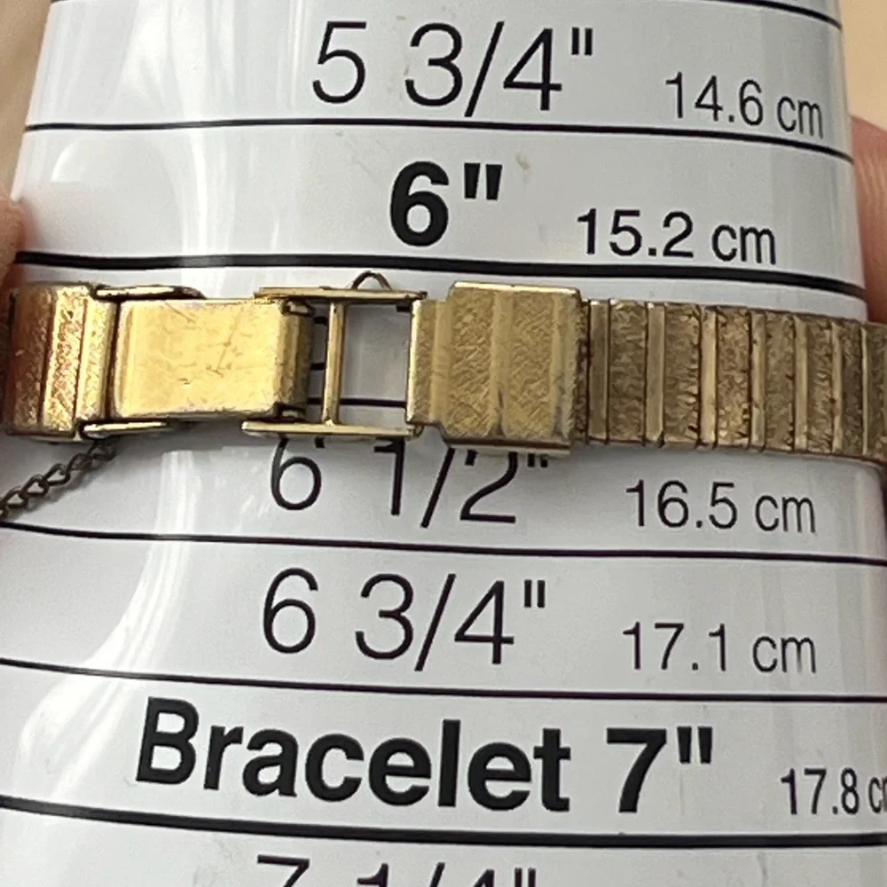 Seiko SGP Gold Plated Vintage Ladies Watch Mechanical Winding Gold Dial